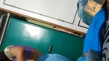 Hot mom dress change boobs show viral topless clip