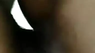 Young guy fucks his GF’s tight pussy in Tamil sex video