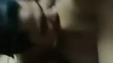 Man asked Desi woman to suck XXX nipples while she is holding the camera