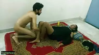 Indian hot girl provide hot massage and romantic sex to teen boy! Hindi hot sex