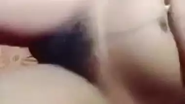 Lonely village girl nude showing viral clip