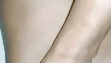Indian Bhabhi Cheating His Husband In Oyo Hotel Room With Hindi Audio Part 23