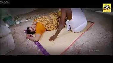 Desi Indian big boobs aunty fucked by outside man!