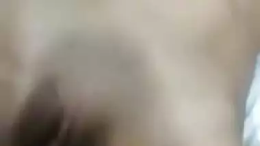 Desi girl pulls top up and XXX fucker touches her sex body parts