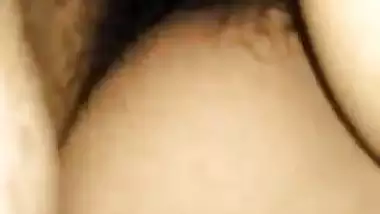 GF makes her lover’s dick hard and enjoys chuda chudi