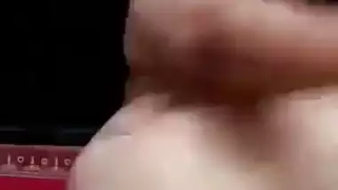 Big ass desi nude milf enjoys exposing her body