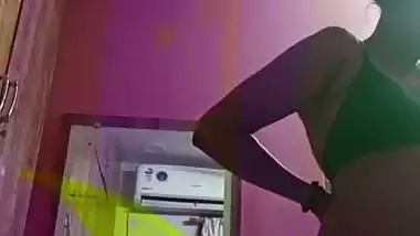 Sister after bath nude wet body showing before dressing