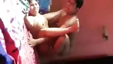 Bengali horny bhabhi dehati chudai by young guys