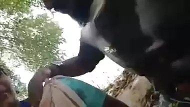 Outdoor MMS video of Desi whore stroking and sucking XXX phallus
