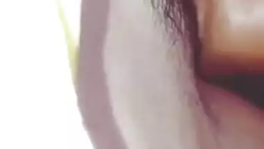 Man fucks Desi girl in bedroom to add another MMS video to collection
