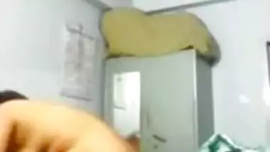 HD porn video of an amateur pair enjoying hardcore home sex session