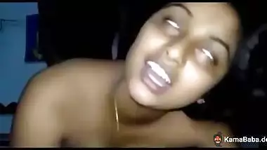 Seductive village girl’s hard desi chudai