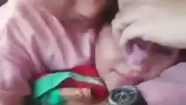 Pakistani boss secretary fondling sex in car video