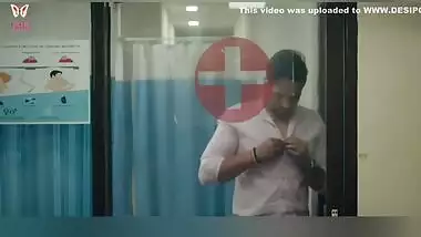 Hospital Me Wife Ko Husband Or Doctor Dono Ne Patak Ke Choda
