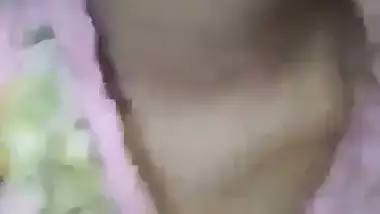 Cute Kolkata girl fingering wet pussy viral video MMS
