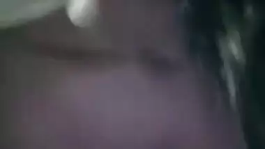 Today Exclusive- Sexy Figure Desi Girl Showing Her Nude Body On Video Call