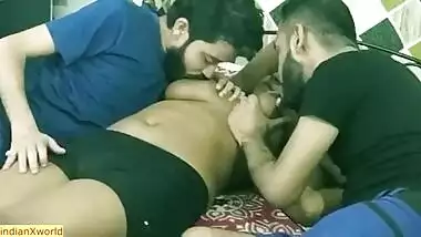 Indian collage friend loves one teen girl and fucking together!! with hindi voice