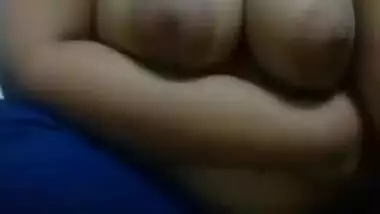 Young woman takes shirt off and exposes saggy boobies in Desi web-show