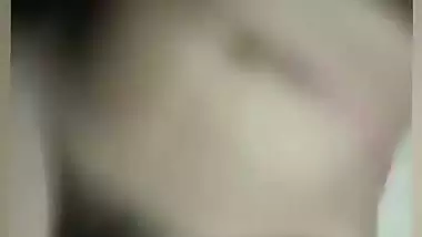 Man presses desi lady’s tight boobs in Bangla sex video