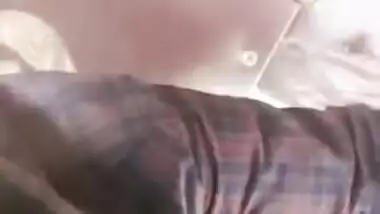 Dude seduces cute Desi auntie to have hot XXX for amateur camera