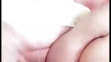 Nude desi lady tempts the man during a video call sex