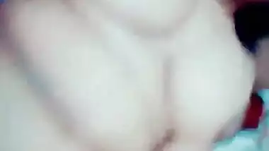 Desi girl offers all her XXX fans to appreciate naked pussy and boobs