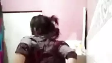 Horny Patna Girlfriend Shows Pussy & Ass To Tease Lover