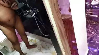 Bathroom sex with INDian boyfriend hardcore
