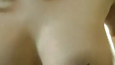 Bollywood actress Sunny Leone squeezes her juicy boobs