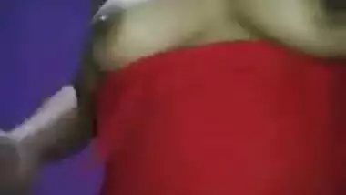 Desi is kind to flash her XXX titties and play with them in sex video