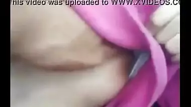 Outdoor MMS scandals of a sexy Manipuri girl