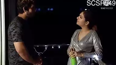 Hot N Juicy Desi Cheating Married Guy - Indian Women, Hot Indian And Desi Indian