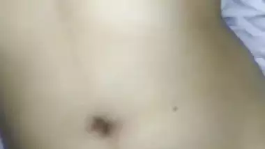 Stepsister sucking big dick of brother in incest sex clip