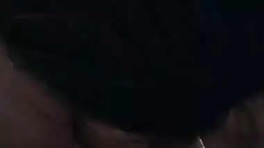 South Indian aunt gives a handjob and blowjob