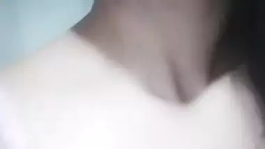 Indian Bhabhi showing her boobs pussy