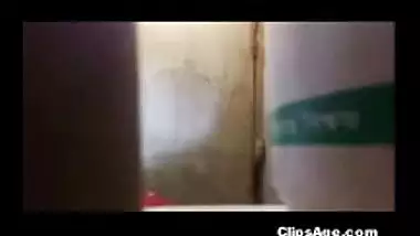 Desi maid captured nude while taking bath