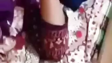 Married bhabhi sex affair with neighbor viral clip