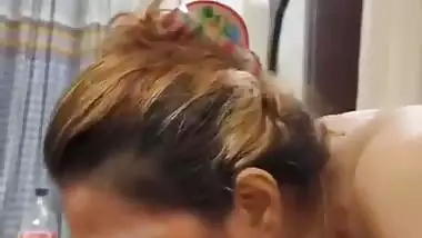 Smoking with blowjob by brown haired desi girl viral MMS