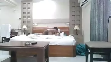 Desi sexy bhabi fucking log time with he boss in hotel room video 7