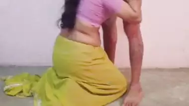 Sarla Bhabhi sucking cock homemade porn