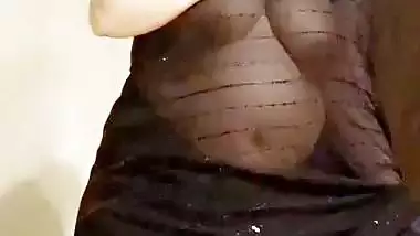 Transparent saree boobs show and naked video of busty wife
