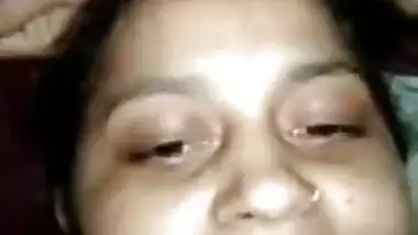 Sexy Desi Girl Showing boobs On Video Call With Clear Hindi Talk