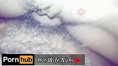 Sri Lankan Horny Wife begs for Creampie on her Period |  Creampie | මෙන්සස් දවසෙත් හුකමු