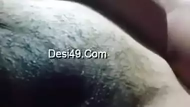 Desi girl takes saggy boobs out and films her swollen hairy clitoris